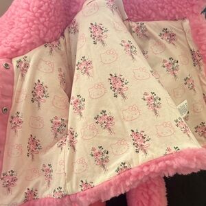 Hello Kitty Pink Fuzzy Kids Jacket XS (4) New